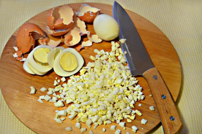 Салат с кальмарами и сельдереем