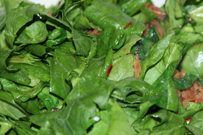 Лапша ширатаки со шпинатом