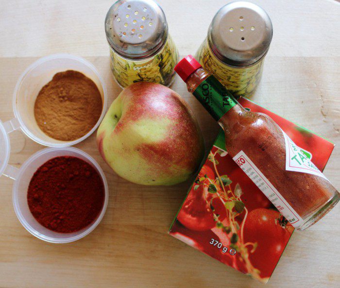 Куриные крылышки в остром томатно-яблочном маринаде