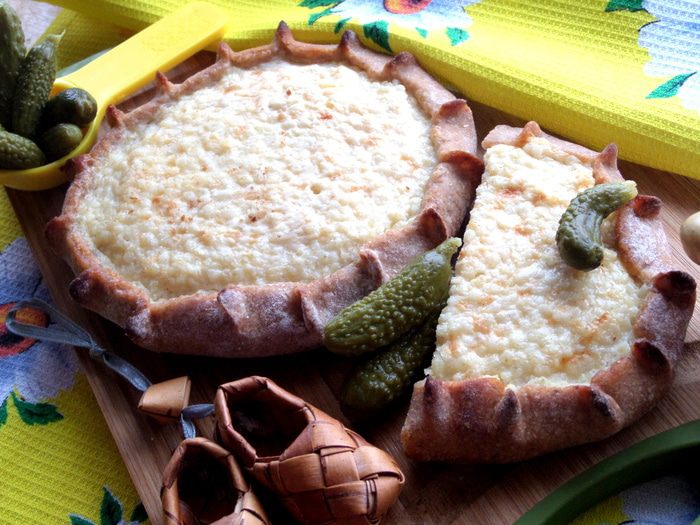 Деревенская галета с пшеном и творогом