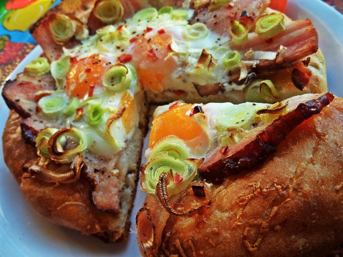 Лепешка с &amp;quot;глазуньей&amp;quot;