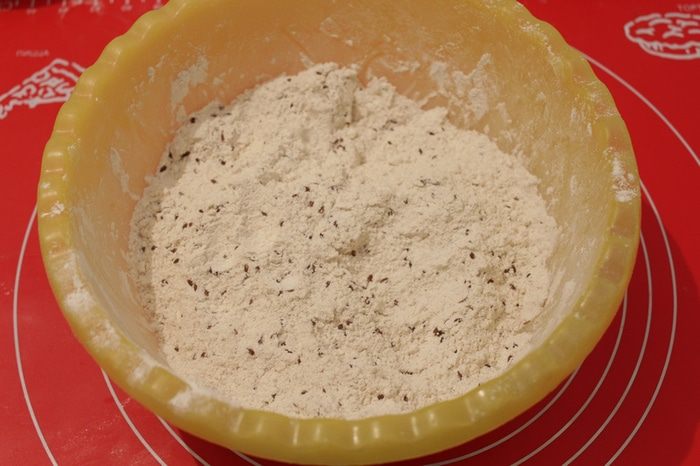 Хлебцы с семенами льна