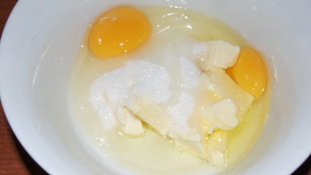Творожно-маковый кекс с финиками