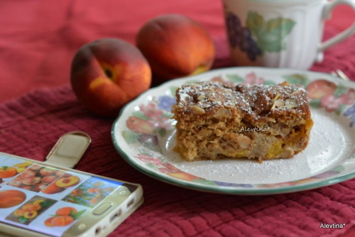  Кекс с персиками и корицей
