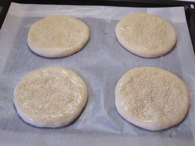 Постные лепешки с капустой