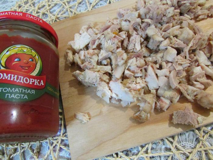 Хеннеброд (Хлеб с курицей)