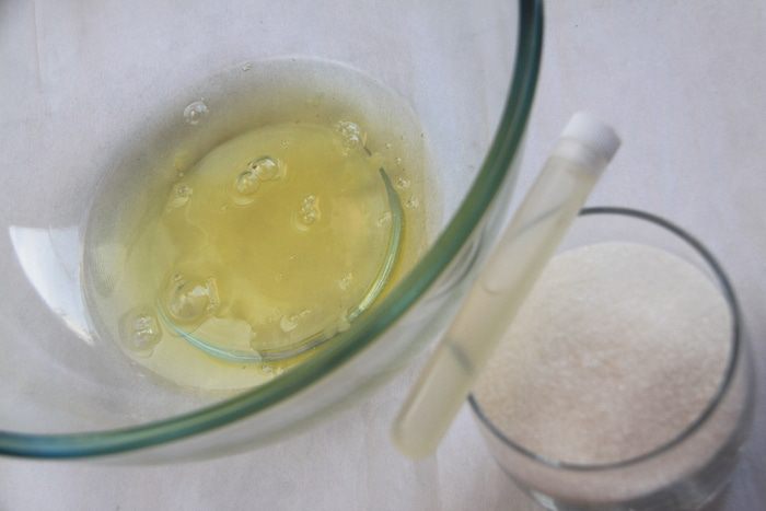 Кунжутный пирог с вишней 