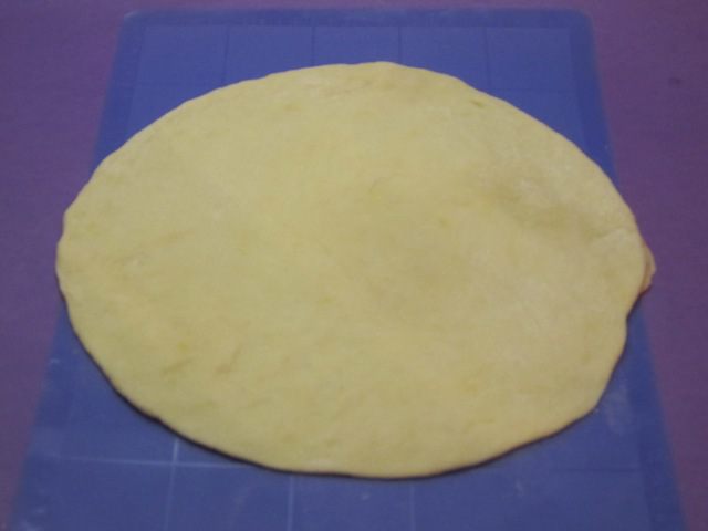 Сырные круассаны