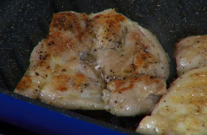 Паста с курицей и белыми грибами 