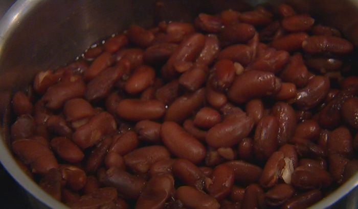 Острый фасолевый суп по-мексикански