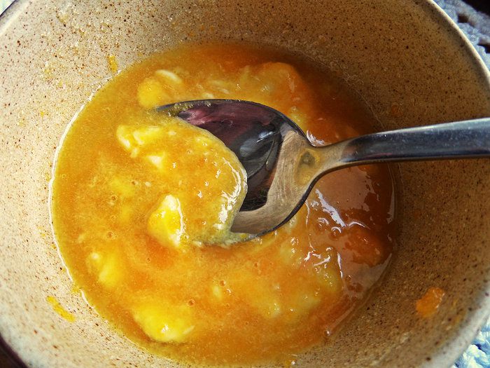 Шоколадные блины с лимонным курдом