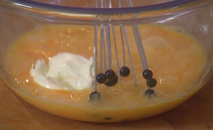 Фриттата с козьим сыром и шалфеем 