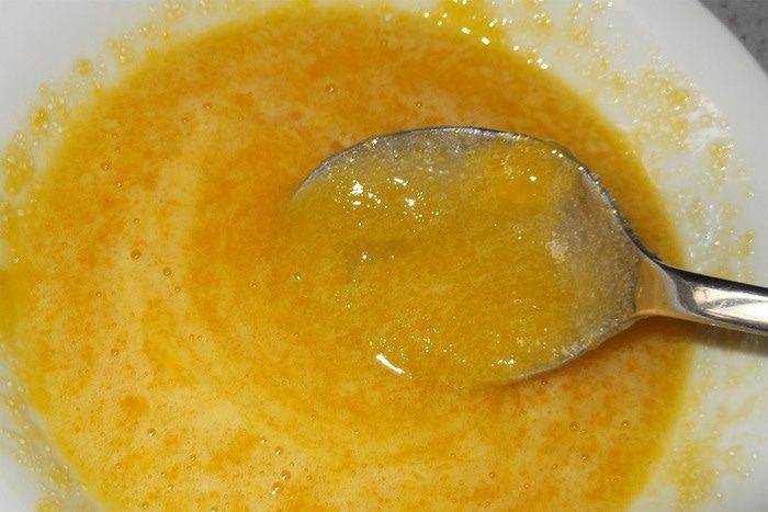 Торт с клубничным сиропом и лимонным кремом