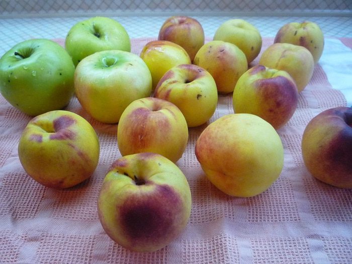 Ароматное яблочно-персиковое варенье