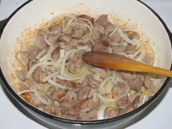  Филе индейки с молодыми овощами