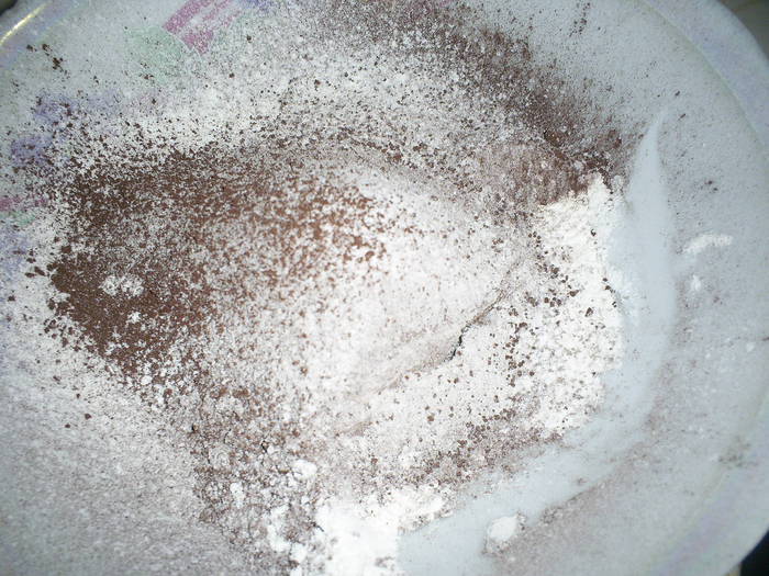 Изумительный шоколадный бисквит