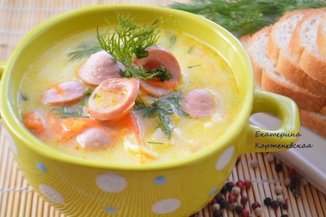 Сырный суп с сосисками
