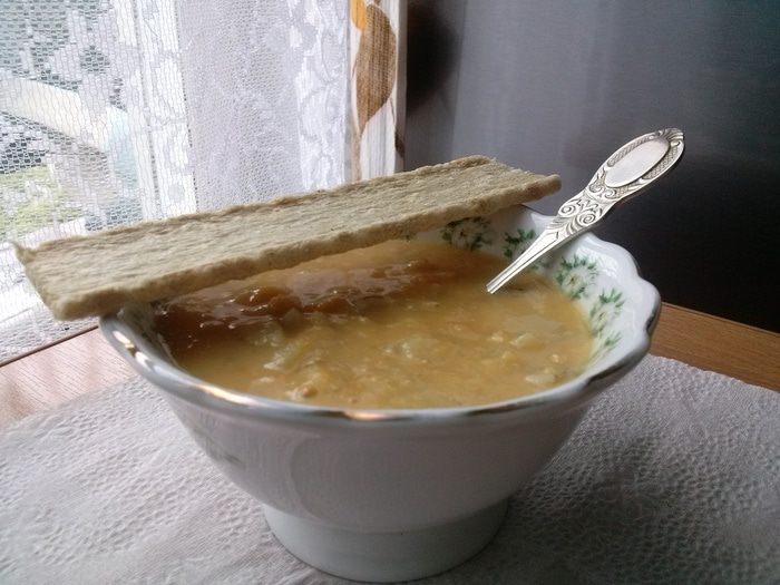 Крем-суп с красной чечевицей и кукурузой