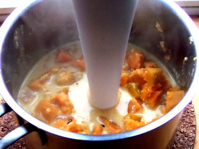 Тыквенный суп-пюре со шпинатом