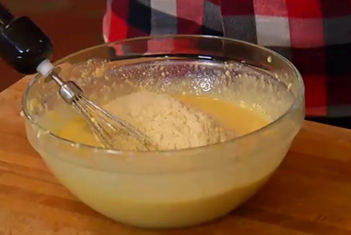 Шоколадно-миндальный пирог на маскарпоне