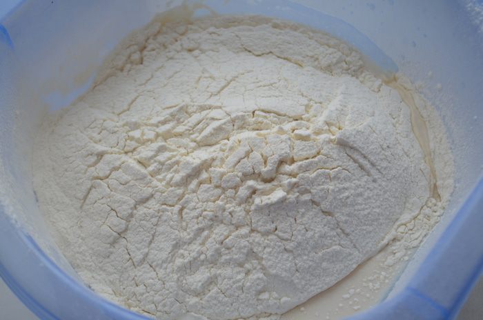 Плетенка с капустой, яйцом и красным луком