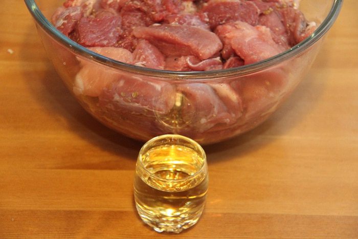 Сыровяленая колбаса