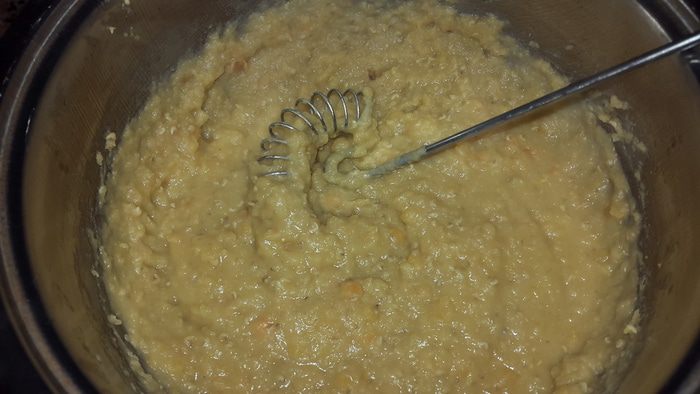 Запеканка из чечевицы с кабачком и сыром.