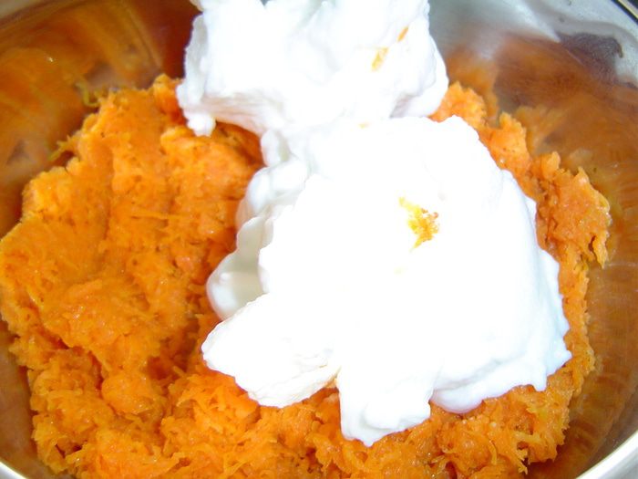 Рулет морковно-творожный