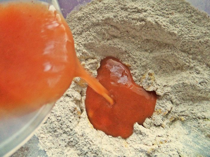 Булочки яблочные из полезной муки