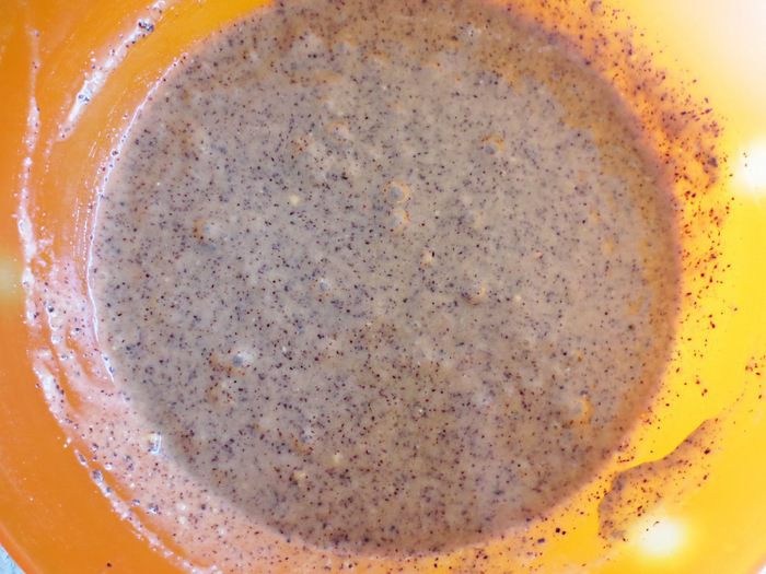 Шоколадно-миндальный торт с ежевикой