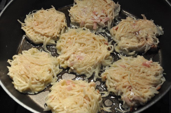Картофельные оладьи с беконом